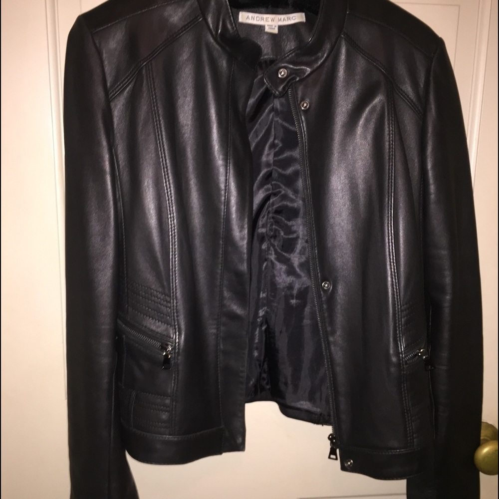 Andrew Marc  Black leather jacket zipper front